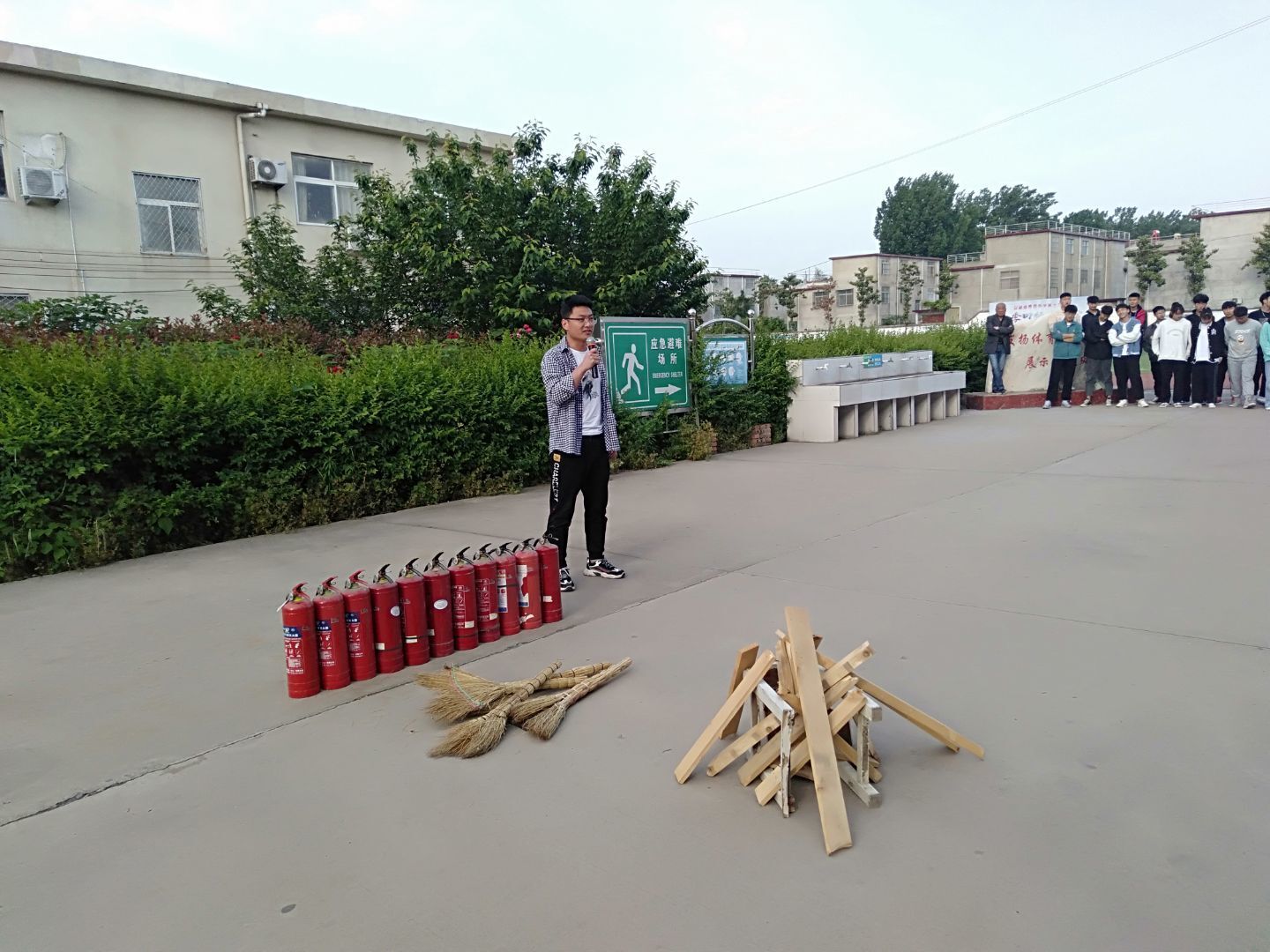 QQ图片20210508222246.jpg