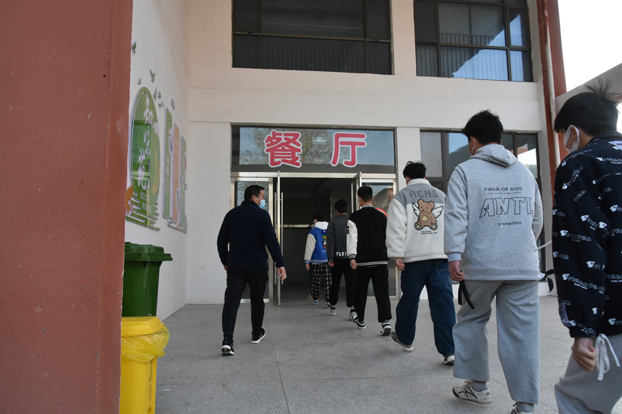 食堂_副本.jpg